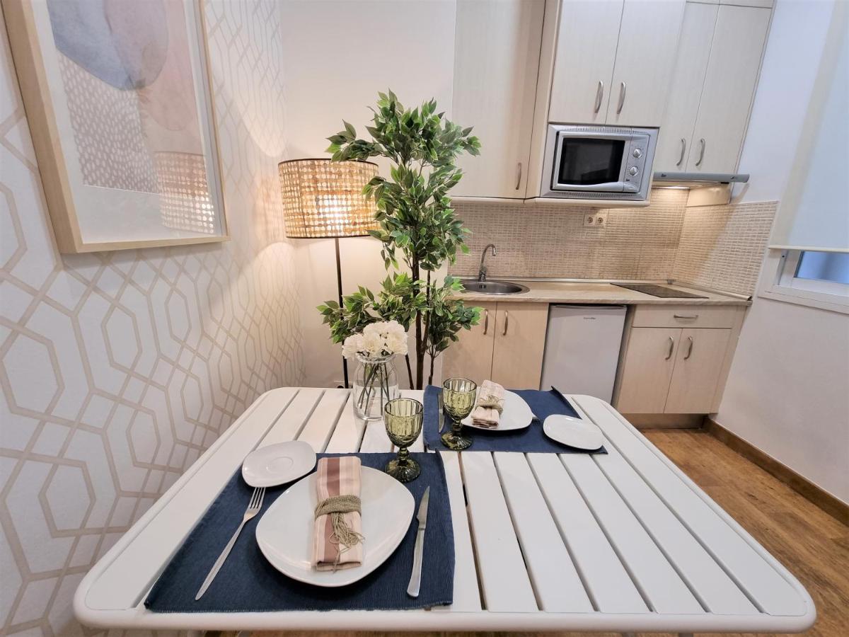 Apartamentos San Andres Madrid Eksteriør bilde