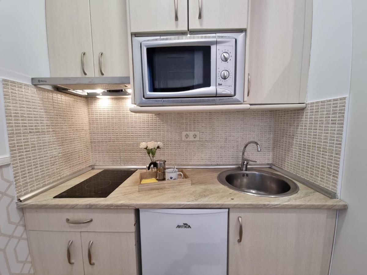 Apartamentos San Andres Madrid Eksteriør bilde