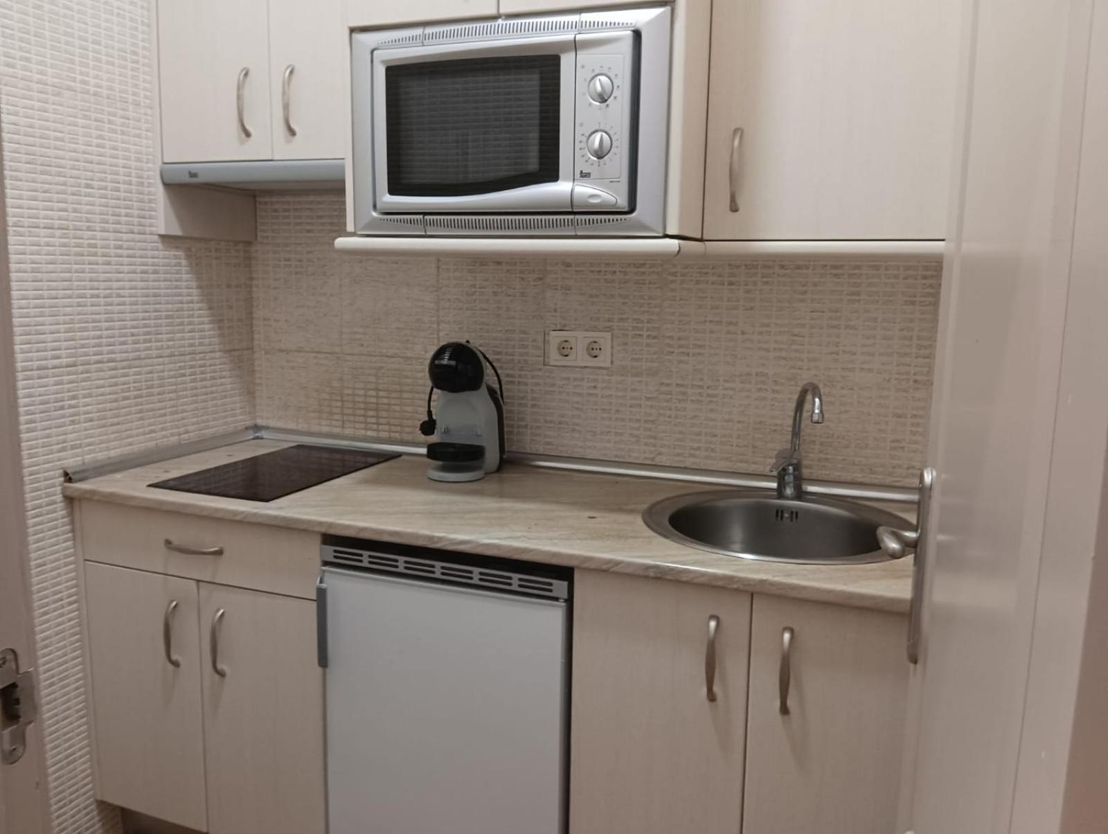 Apartamentos San Andres Madrid Eksteriør bilde